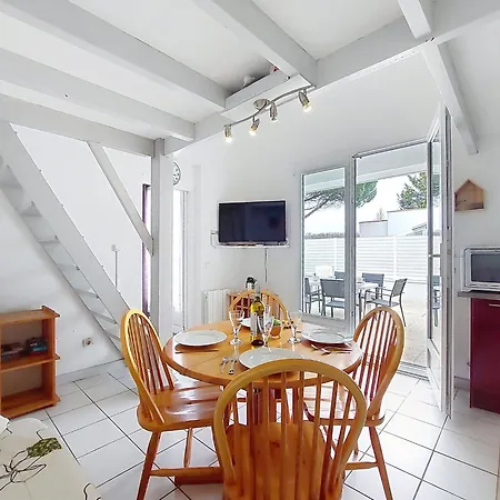 Les Palmyriennes-4 By Interhome Dom wakacyjny *